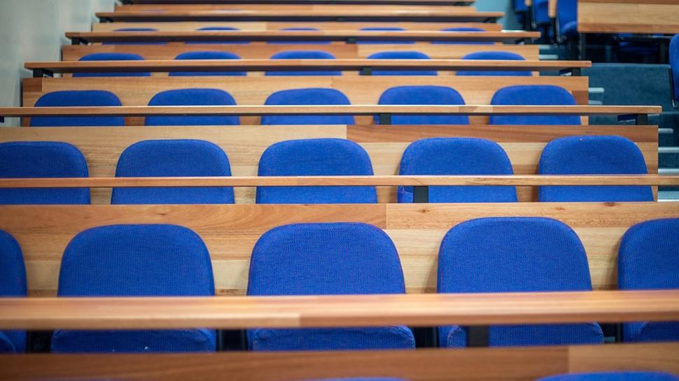�stanbul Bilgi �niversitesi kapat�ld� m�, neden kapat�ld�? Garant�r �niversite nedir?