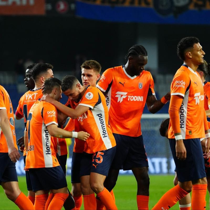 Trabzonspor kupay� kazand�! Ba�ak�ehir Avrupa vizesi ald�