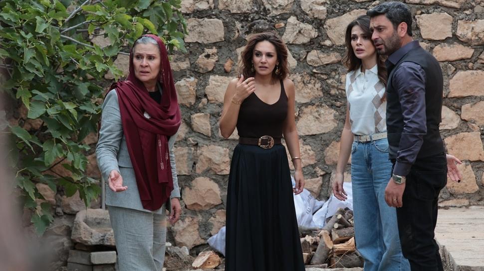 Uzak Şehir'in Cihan'ı Ozan Akbaba ticarete mi atılıyor? Açıklama geldi...