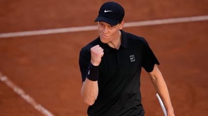 Jannik Sinner, Paris'te �kariyer grand slam� i�in korta ��kacak