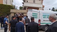 Kocaeli'de arkada��n� silahla �ld�r�p intihar etti