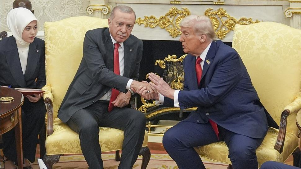 Başkan Erdoğan Trump ve Orta Doğu liderleriyle görüştü! Türkiye'den Hürmüz ve diplomasi vurgusu