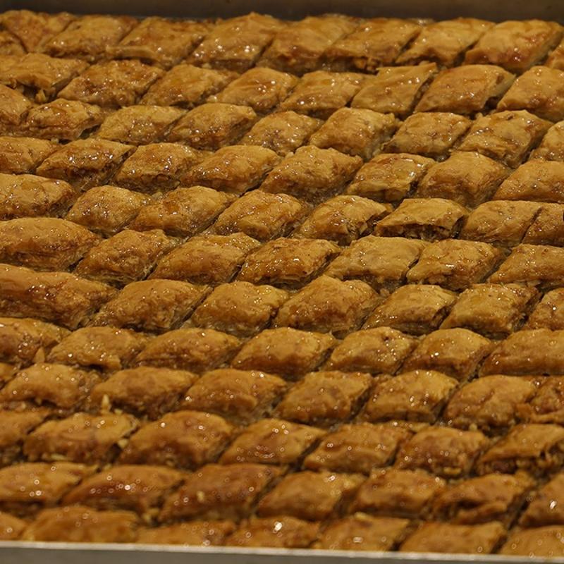 Bayramda sahte baklava uyar�s�: Bu �ekildeyse baklava de�il, �erbetli yufkad�r