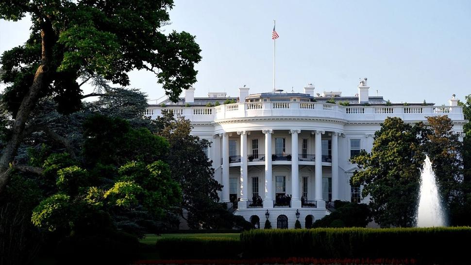 Washington'da alarm verildi: Beyaz Saray'da silah sesleri duyuldu