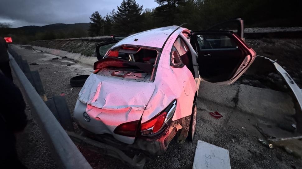 Kastamonu'da feci kaza: 2'si çocuk 4 kişi yaralandı