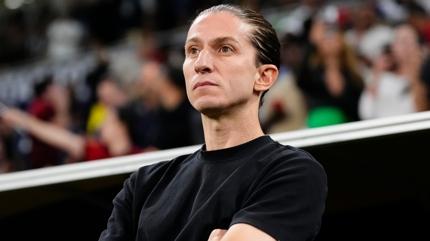 Be�ikta�'a yeni teknik direkt�r aday�! Filipe Luis listeye eklendi