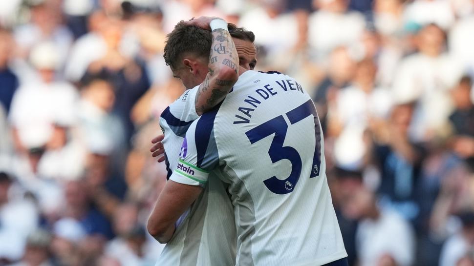 Tottenham, Everton'ı yendi ve ligde kalmayı başardı