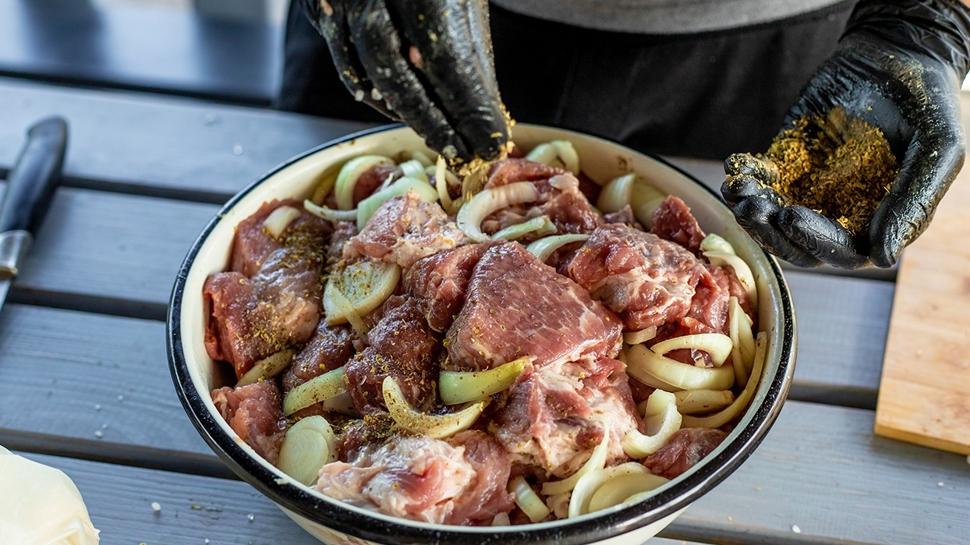 3 baharat et pi�erken asla eklenmez: Eti lastik gibi yapar