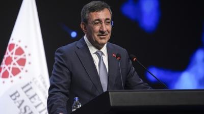 Cumhurba�kan� Yard�mc�s� Y�lmaz'dan 'Milli Aile Haftas�' payla��m�