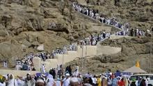 Arafat yolculu�u ba�lad�