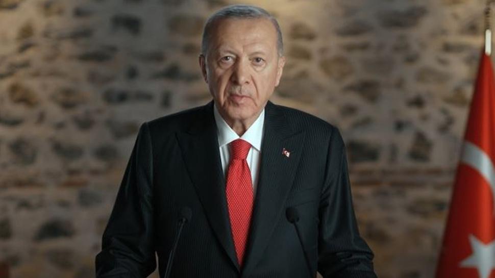 Ba�kan Erdo�an'dan Kurban Bayram� mesaj�:  T�rkiye yeni d�nemin parlayan y�ld�z� olacak