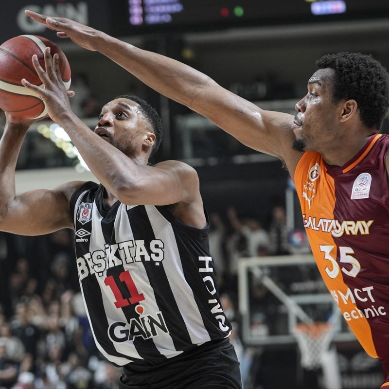 Pota derbisinde Be�ikta�'tan Galatasaray'a 25 say� fark!