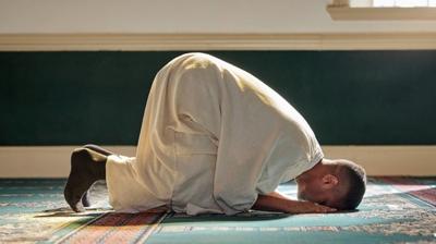 Bayram namaz� nas�l k�l�n�r, ka� rekat? Bayram namaz�na nas�l niyet edilir?