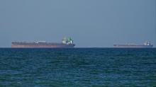 ABD'den �ran'a deniz k�skac�! Y�zlerce geminin rotas� de�i�tirildi