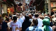 �stanbul'da bayram havas�! �ar��, pazar doldu ta�t�