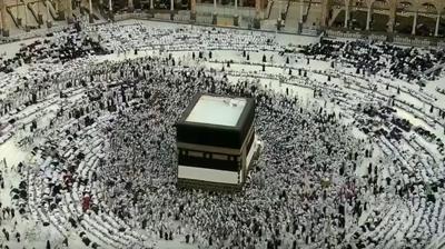 Mescid-i Haram'da bayram namazı! 2 milyon Müslüman kıyama durdu
