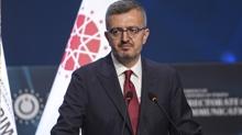 Duran'dan bayram tebri�i: Ayn� sofrada bulu�uyor, ayn� duada birle�iyoruz