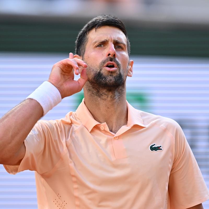 Alexander Zverev ve Novak Djokovic, Roland Garros'ta ���nc� turda