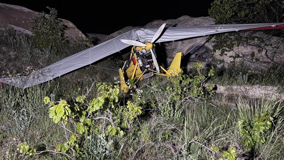 Havada panik anları! Microlight acil iniş yaptı
