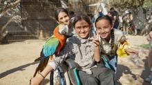Gazze'de h�z�nl� bayram: �ocuklar y�k�m�n ortas�nda hayvanat bah�esinde teselli arad�