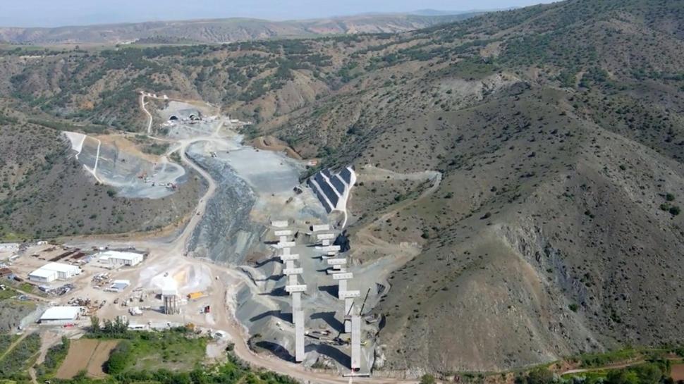 Bölge rahat nefes alacak! Seyahat süresi 6 saat 23 dakikadan 2 saat 15 dakikaya düşecek