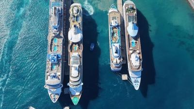 Ku�adas�'na 4 kruvaziyerle 9 bini a�k�n turist geldi