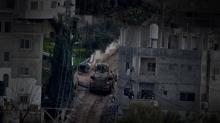 Evleri hedef ald�lar! �srail askerleri Mugayir k�y�n� g�z ya�art�c� gaza bo�du