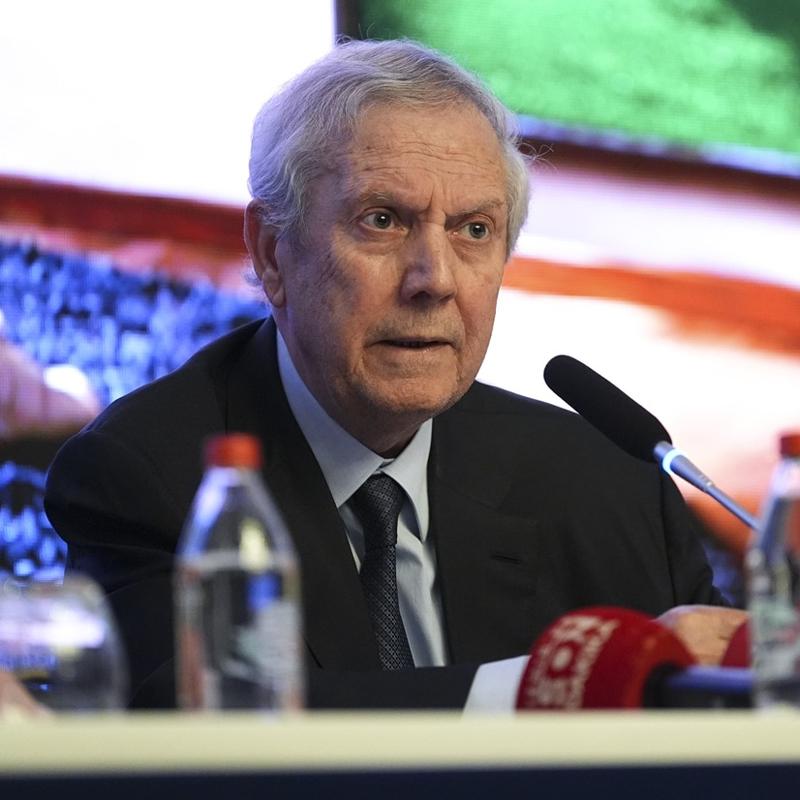 Aziz Y�ld�r�m'dan transfer a��klamas�! '�ki oyuncuyla anla�t�k'