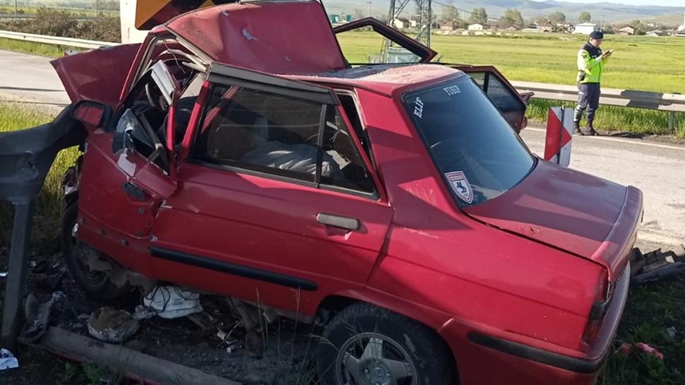 Bolu'da korkunç kaza: Otomobildeki karı koca hayatını kaybetti