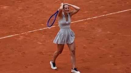 Swiatek ve Bencic, Fransa'da 4. turda veda etti