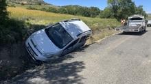 Diyarbak�r'da araca sald�r�: S�r�c� hayat�n� kaybetti