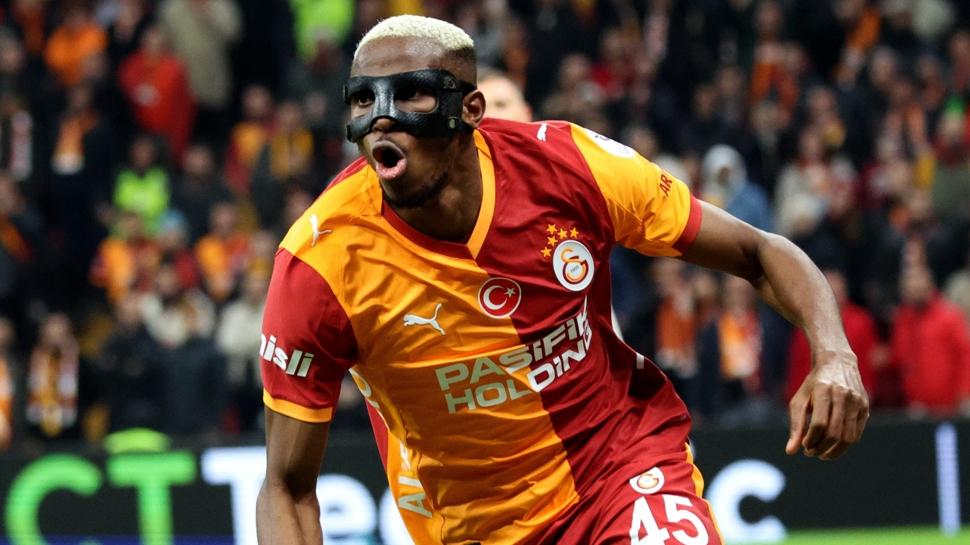 Victor Osimhen için transfer açıklaması! 