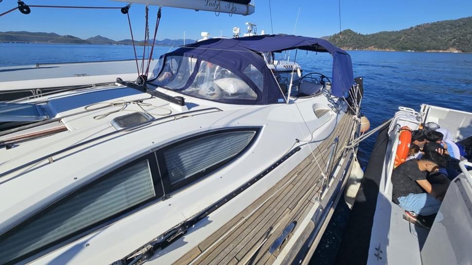Fethiye açıklarında 36 düzensiz göçmen yakalandı