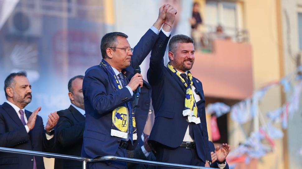 �zmir'in Buca Belediyesi'ne operasyon yap�ld�! CHP'li ba�kan G�rkem Duman g�zalt�na al�nd�