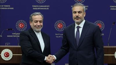 Ankara-Tahran hatt�nda kritik telefon: Bakan Fidan Erak�i ile g�r��t�