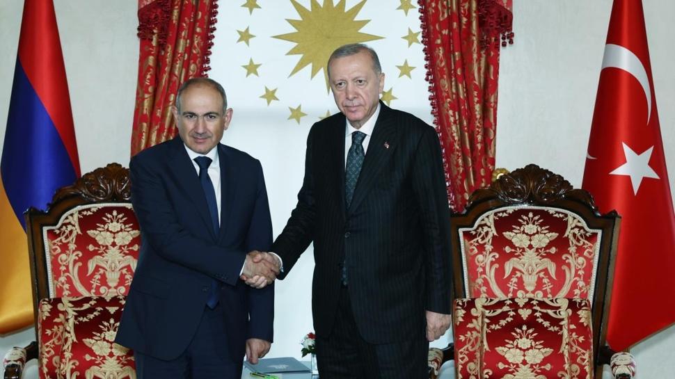 Başkan Erdoğan, Ermenistan Başbakanı Paşinyan ile telefonda görüştü