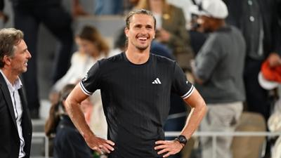 Fransa A��k'ta Zverev, Kostyuk ve Andreeva yar� finale ��kt�