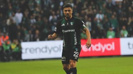 Kocaelispor'da kaptan Ahmet O�uz veda etti