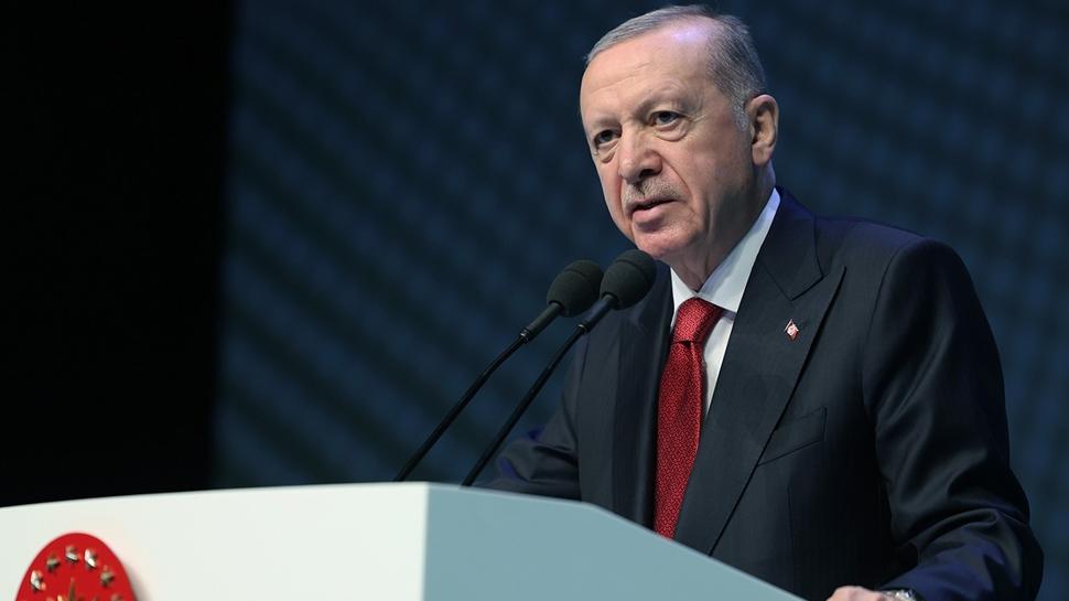 Başkan Erdoğan'dan muhalefete tepki: Gündemlerinde sadece koltuk kavgası var