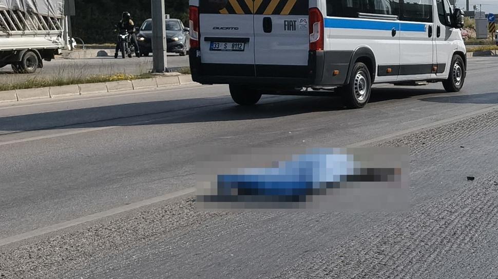 Mersin'de katliam gibi trafik kazası! Baba ve kızı öldü