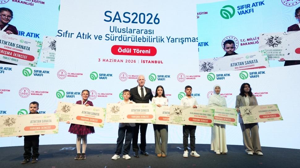 SAS2026'da dereceye girenlere ödülleri verildi