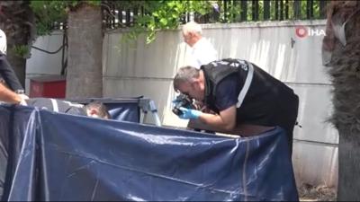 Antalya'da korkun� olay! Durakta �l� bulundu