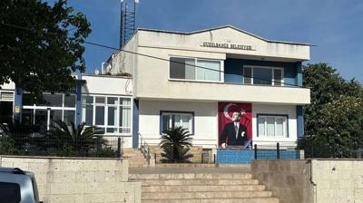 G�zelbah�e Belediyesi soru�turmas�nda yeni geli�me! CHP'li meclis �yesi ve e�i tutukland�