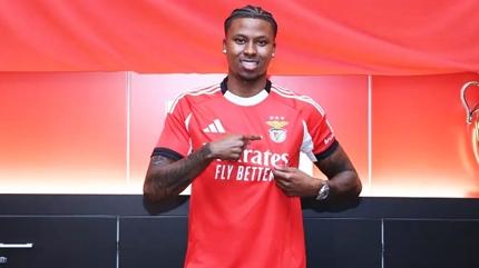 Trabzonspor'un yeni y�ld�z� �stanbul'da! Sidny Cabral imzaya geldi