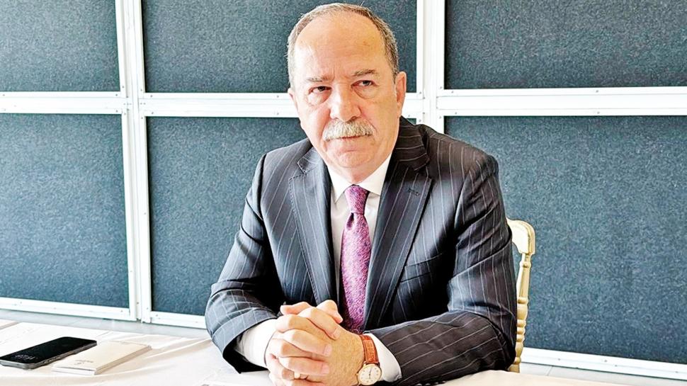 Edirne Belediye Ba�kan� bile oy foto�raf� atm��!