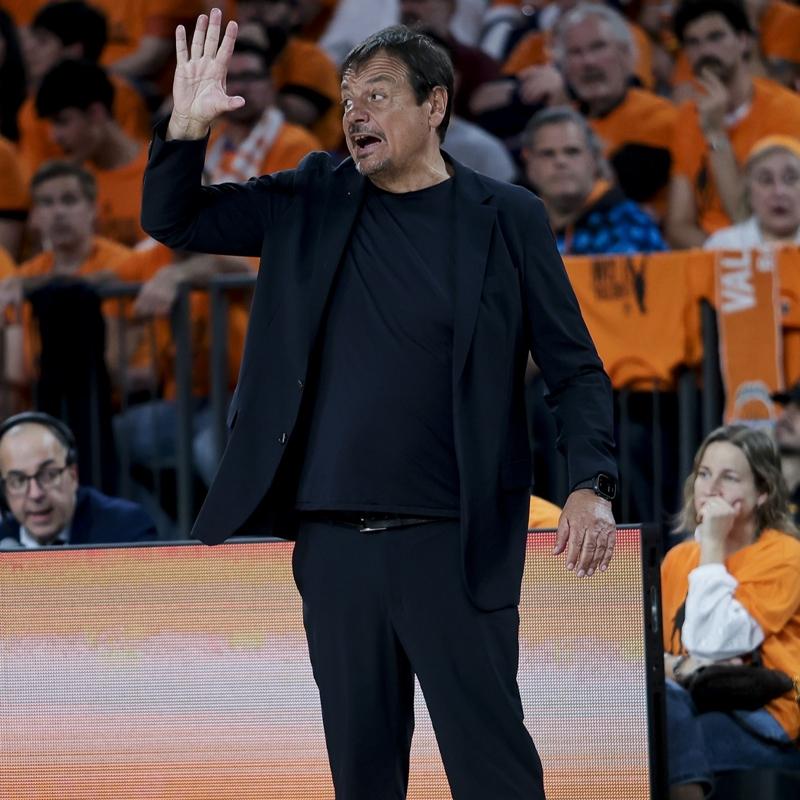 Ergin Ataman'dan hakem tepkisi