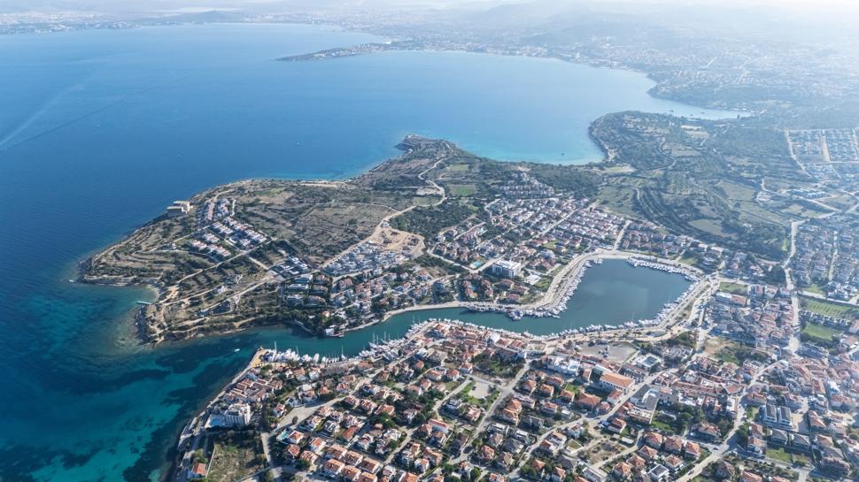 Kalabalıklardan uzak bir Çeşme tatili için gitmeniz gereken 3 rota!
