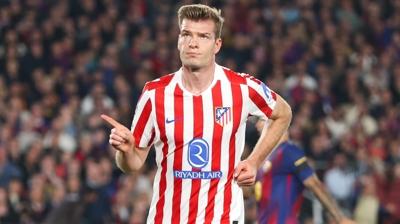 Fenerbah�e ile an�l�yordu! Alexander S�rloth'a dev talip