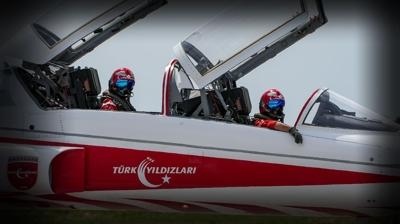 T�rk y�ld�zlardan prova u�u�u: Gen�lik ve Havac�l�k Festivali i�in nefes kesen haz�rl�k