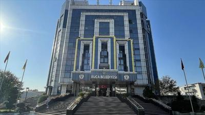 Buca Belediyesi'nde yolsuzluk �ark�n� 'sabun' �ifresiyle y�kam��lar! Ba�kanlar dahil 54 ��pheli adliyede